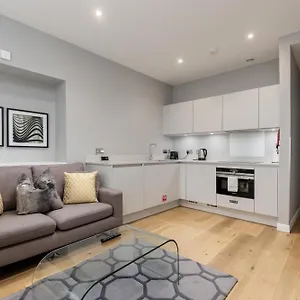 Apartment Destiny Scotland At Canning Street Lane