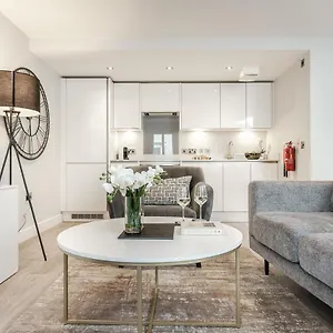 Tailored - Studios, Free Parking Apartment Cambridge