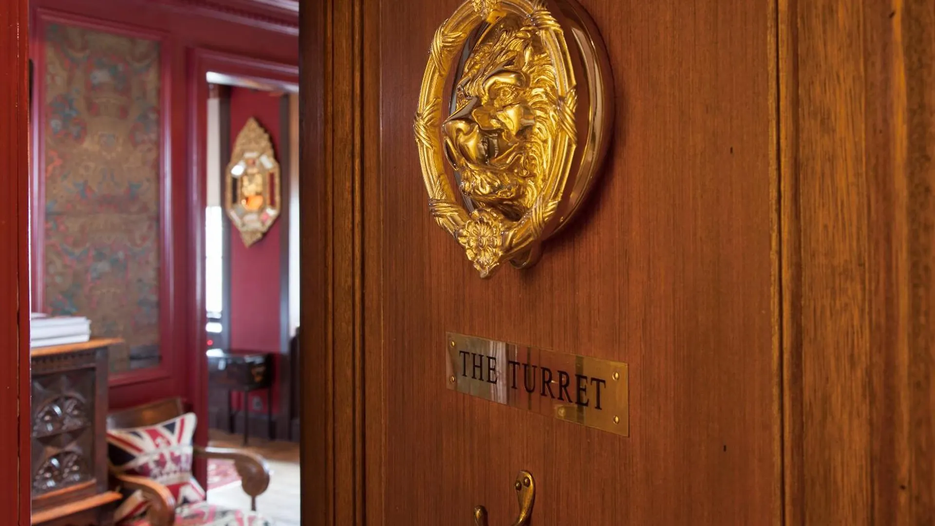 The Witchery By The Castle Edinburgh Hotel