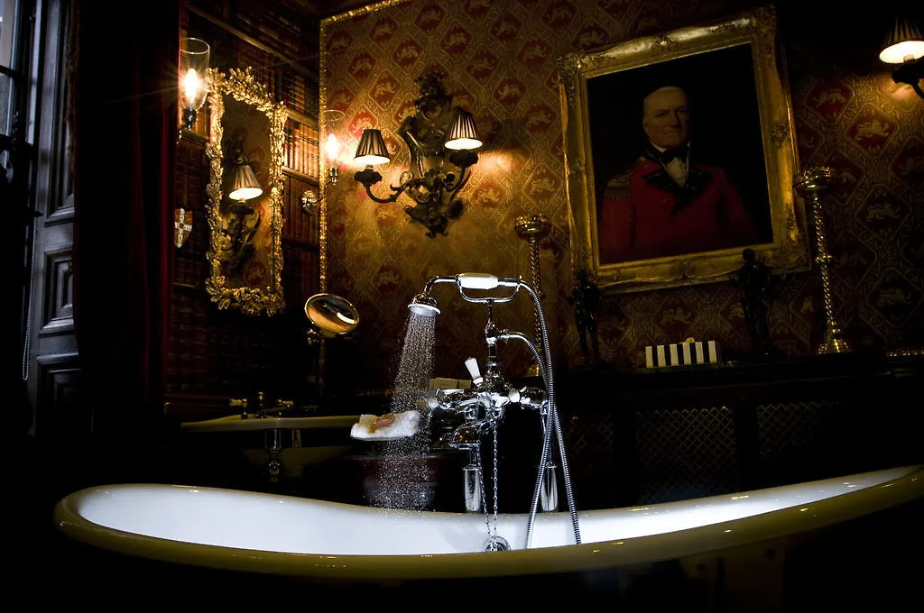 Hotel The Witchery By The Castle Edinburgh